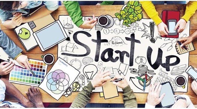 Solopreneur to Startup: When Exactly Should You Formally Incorporate?